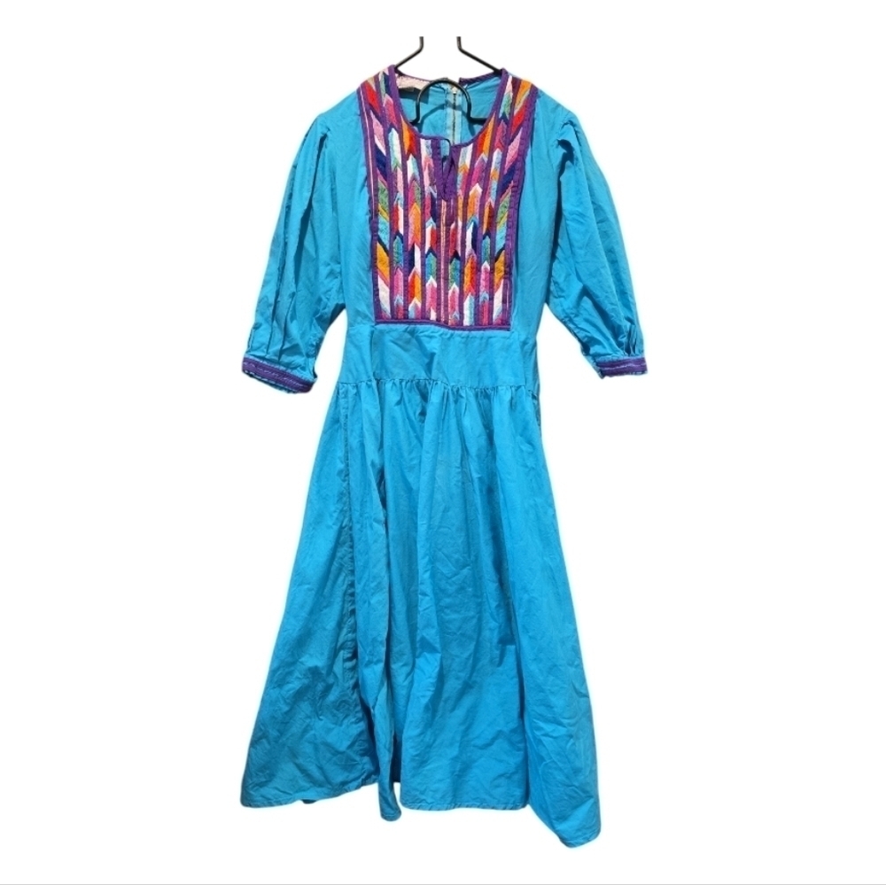 Vtg Embroidered Mexican Dress